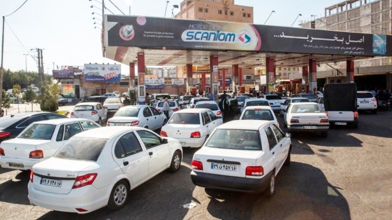 وضعیت پمپ بنزین‌ها در ساعات پایانی دیشب پس از تصمیم دولت