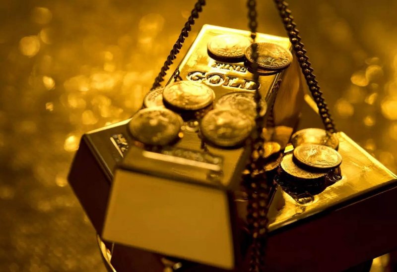 دلار از طلا جلو زد