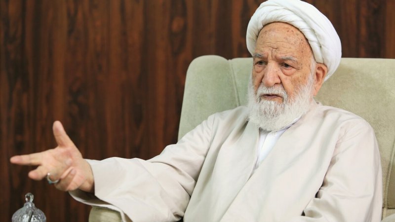 آیت‌الله مسعودی خمینی: آقای جنتی ۱۰۰ ساله است و باید در خانه بنشیند