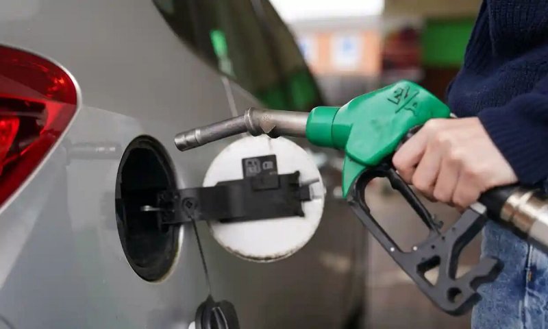 حذف بند مربوط به اختصاص بنزین به کارت ملی