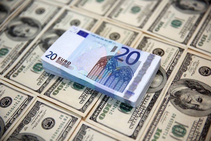 جدیدترین قیمت دلار و یورو 19 مهر 1402