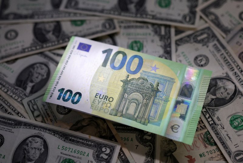  قیمت دلار و یورو 20 آبان 1402/ یورو کاهشی شد