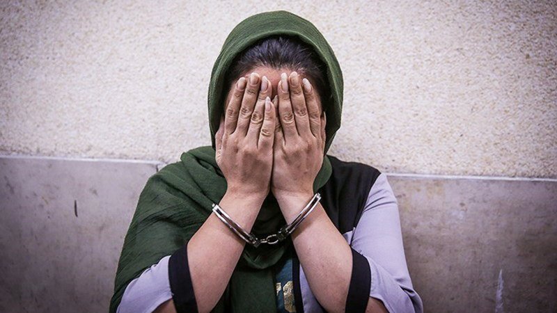 ترفند عجیب زن تهرانی برای کلاهبرداری 7 میلیارد تومانی از بانک!