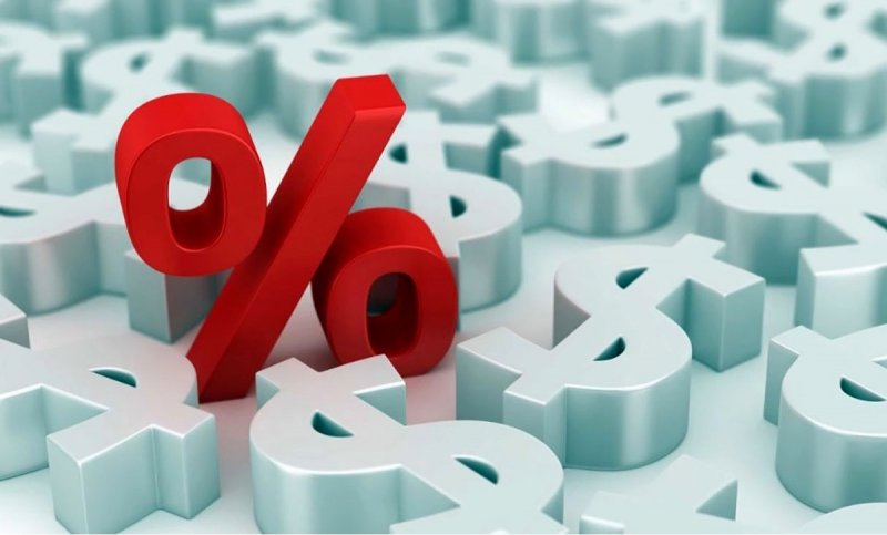 نرخ بهره بین‌بانکی در حال نزدیک‌شدن به سقف تاریخی+ جدول