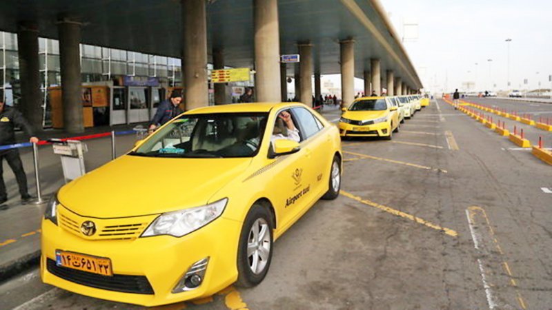 پشت پرده قیمت های عجیب تاکسی‌های فرودگاه امام/ پای چه کسانی در میان است؟+ قیمت