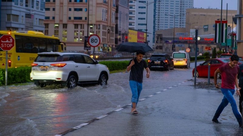 وضعیت شهر العین امارات پس از بارندگی شدید + فیلم