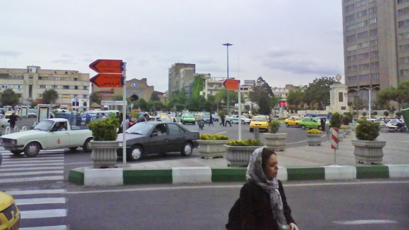میدان توپخانه تهران ۶۰ سال قبل این شکلی بود+ عکس