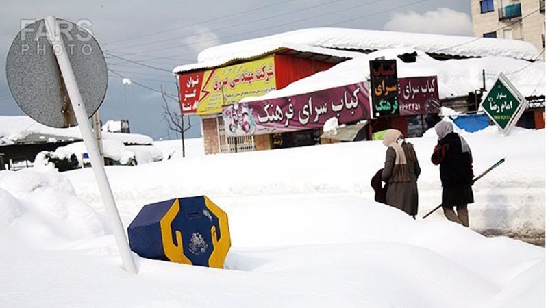 در این محله تهران دیروز نیم متر برف بارید + عکس