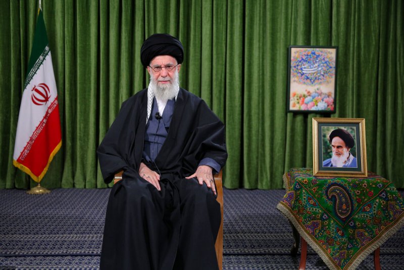 پیام نوروزی رهبر انقلاب اسلامی به مناسبت حلول سال جدید + فیلم