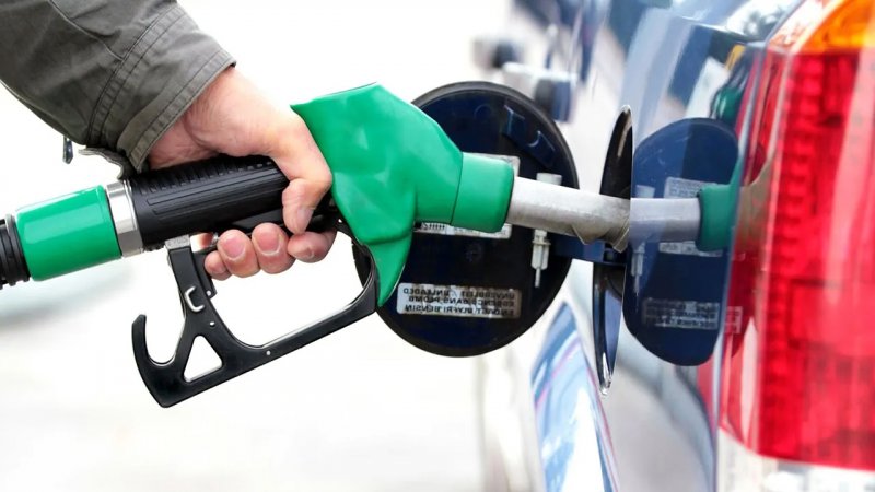 بدون کارت سوخت می‌توان بنزین زد؟