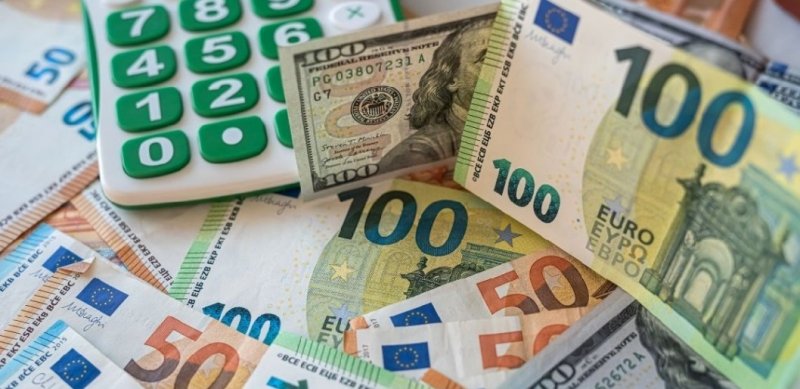 نرخ ارز در بازارهای مختلف 9 اردیبهشت/ دلار و یورو دوباره گران شد