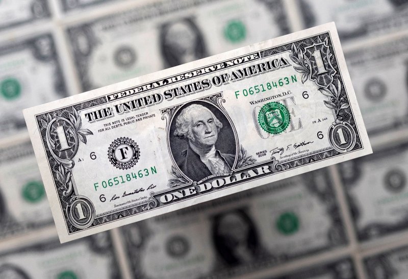 پیش ‌بینی قیمت دلار فردا ۳۰ اردیبهشت