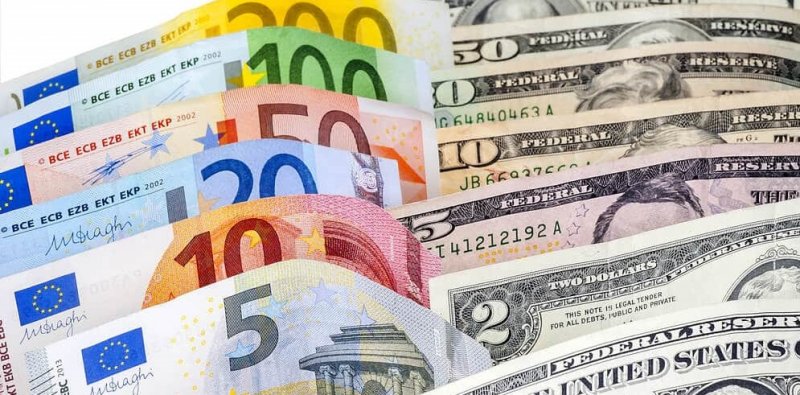 نرخ ارز در بازارهای مختلف 30 اردیبهشت / دلار و یورو چند؟