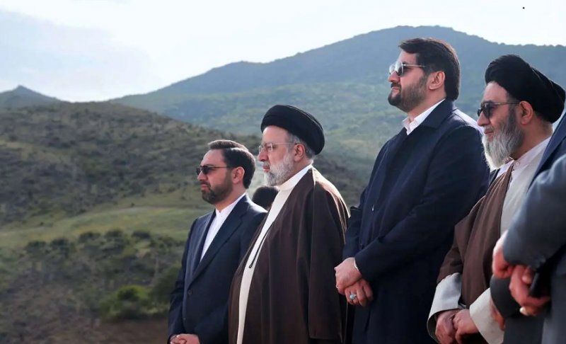 اولین تصویر از بقایای باقی مانده از لاشه بالگرد