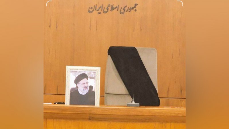 فوری؛ اولین تصویر از پیکر جانباختگان حادثه سقوط بالگرد حامل رئیس‌جمهور+ عکس