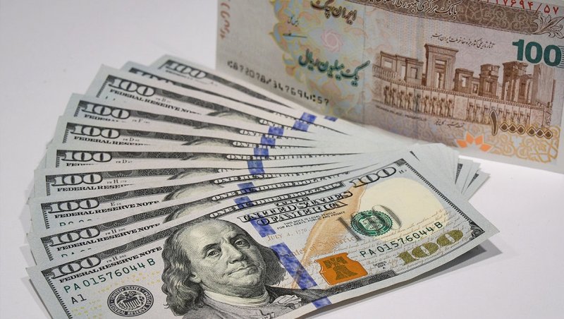 ادامه ریزش قیمت ارز/ دلار یک کانال سقوط کرد