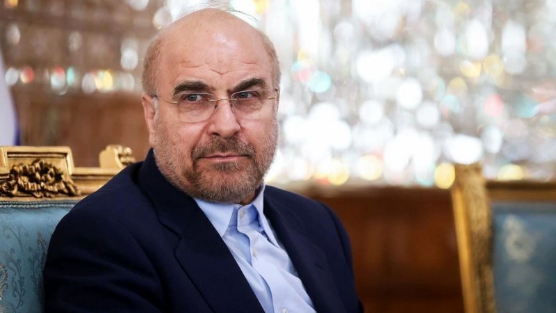 تغییر لباس و چهره قالیباف در انتخابات ریاست جمهوری ۱۳۸۴ /کاپیتان قالیباف مدرن شد؟ +تصاویر