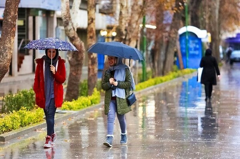 پیش بینی وضعیت هوا در روزهای آینده/ هشدار نارنجی برای ۶ استان