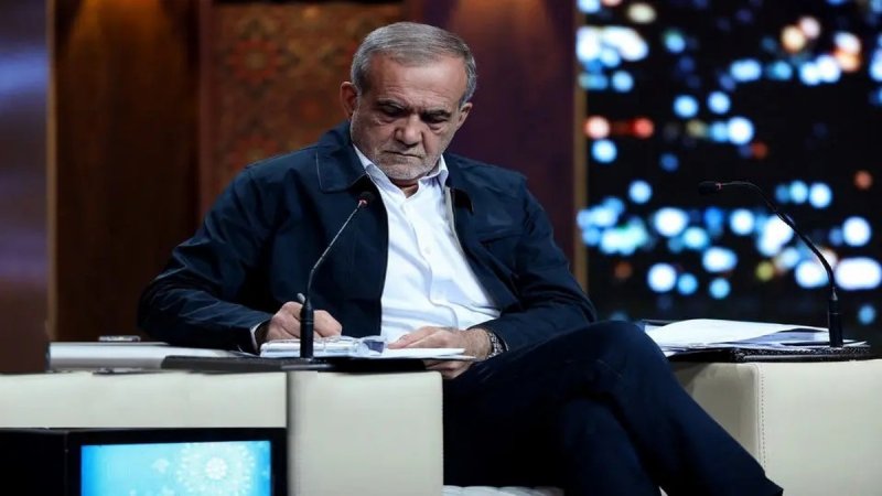 کنایه توئیتری پزشکیان به زاکانی با هشتگی که ترند شد +عکس
