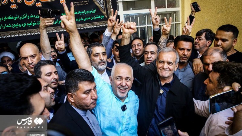 واکنش ۲ کلمه ای ظریف به پیروزی پزشکیان در انتخابات ریاست جمهوری+ تصویر