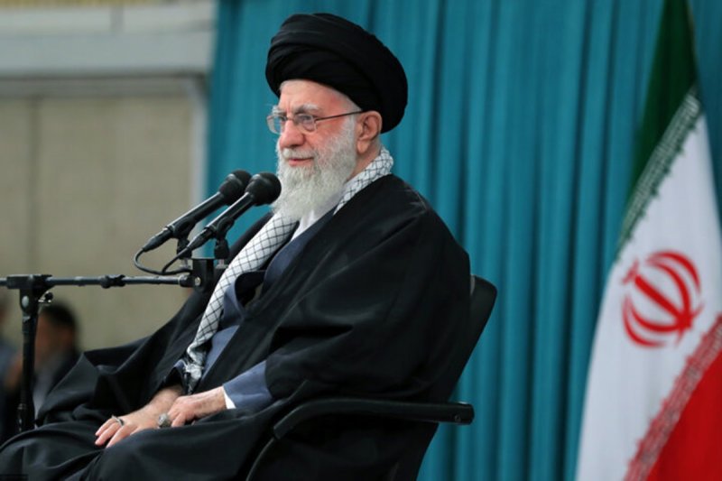 دیدار رئیس‌جمهور منتخب با رهبر انقلاب اسلامی