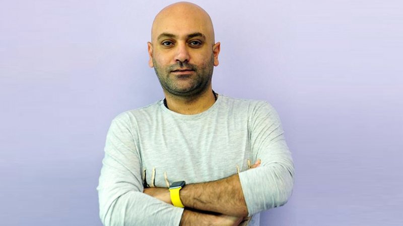 تصویر جدید و عاشقانه مهدی کوشکی در کنار همسر جوانش+ عکس