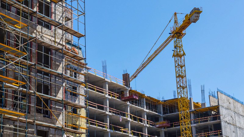پیش‌فروش ساختمان بدون تنظیم سند رسمی جرم است