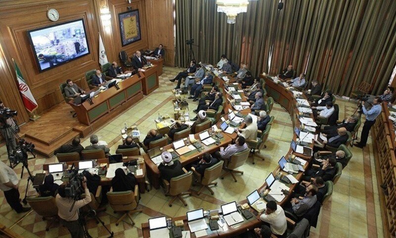جلسه فردای شورای شهر تهران برگزار نمی‌شود/شهرداری هم تعطیل است
