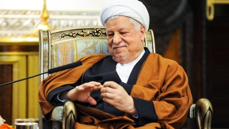 تصویری دیدنی از هاشمی رفسنجانی در کنار بازیگر مطرح هالیوود در تهران+ عکس