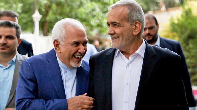 ظریف استعفا داده است؟ /خبرهای عجیب در فضای مجازی قبل از رونمایی کابینه پزشکیان