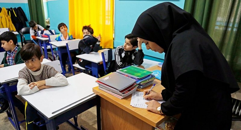 اقدام عجیب آموزش‌و‌پرورش در ممانعت از بازنشستگی معلمان!