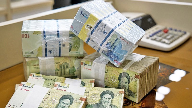 بازنشستگان بخوانند/ زمان واریز ۳۰ میلیون تومان به حساب بازنشستگان مشخص شد؟