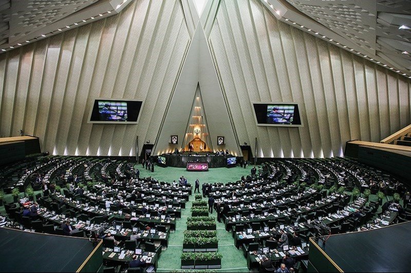 کمیسیون اقتصادی مجلس با صلاحیت وزیر پیشنهادی صمت موافقت کرد