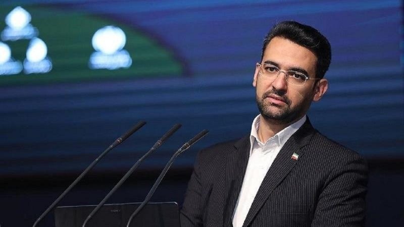 دلیل غیبت آذری جهرمی در مراسم معارفه وزیر جدید چه بود؟