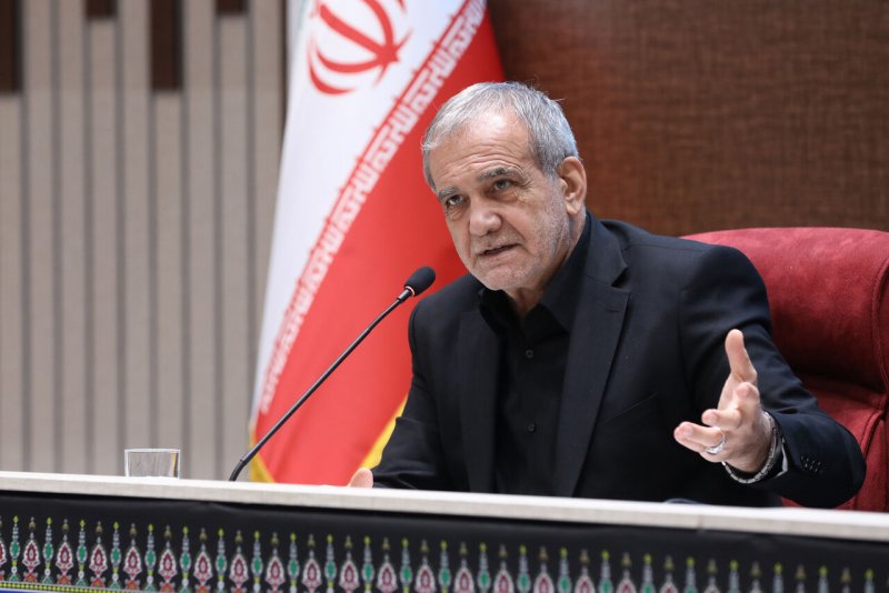 رئیس‌جمهور: اگر در معرض انتخابی بودیم که شایسته آن نبودیم، کنار بکشیم