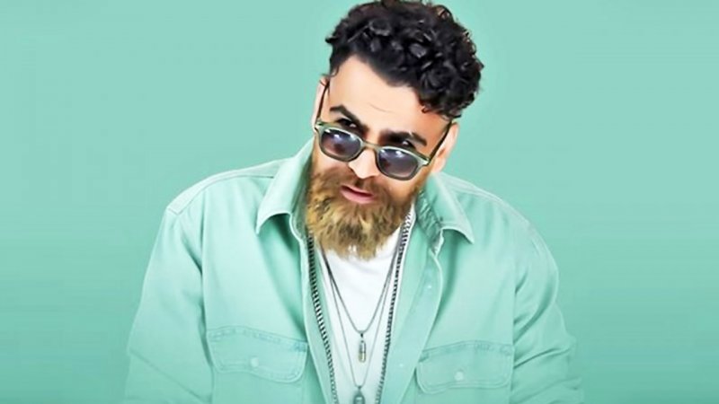 تقلید تمسخرآمیز معین زندی در برنامه صداوسیما+ فیلم