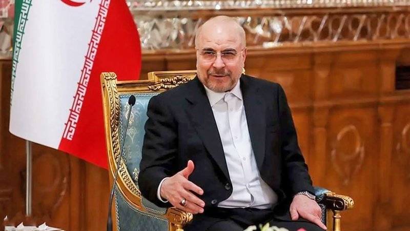 درخواست فوری قالیباف از دولت پزشکیان در خصوص فضای مجازی