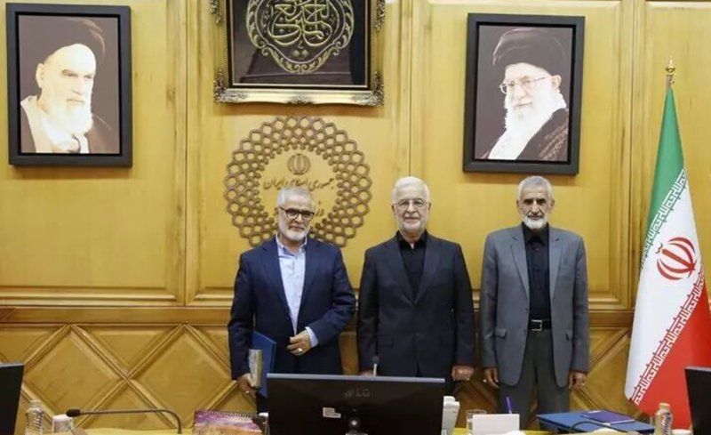 پورجمشیدیان دبیر شورای امنیت کشور شد 