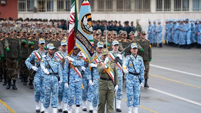 ارتش ایران آماده باش شد