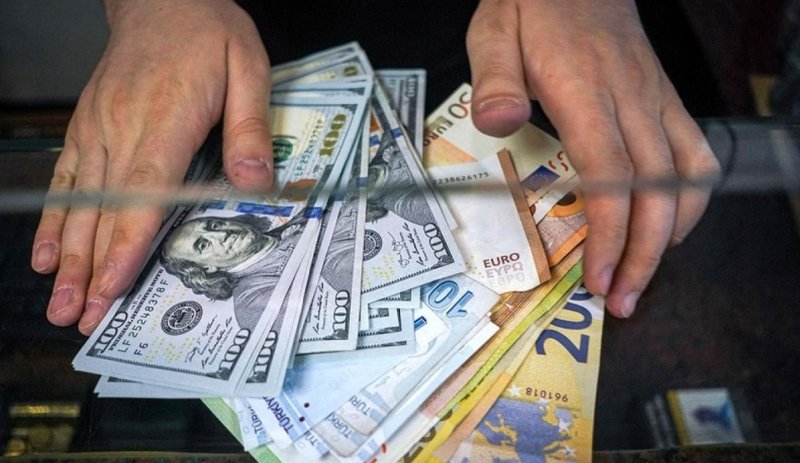 مهلت تخصیص ارز برای متقاضیان آذر تمدید شد