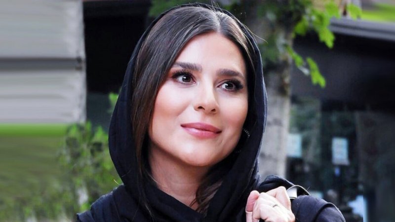 همخوانی سحر دولتشاهی با آهنگ رضا یزدانی وسط کنسرت! + فیلم