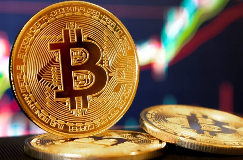 پیشبینی قیمت بیتکوین در سال ۲۰۲۵/ رکورد جدید در راه است؟