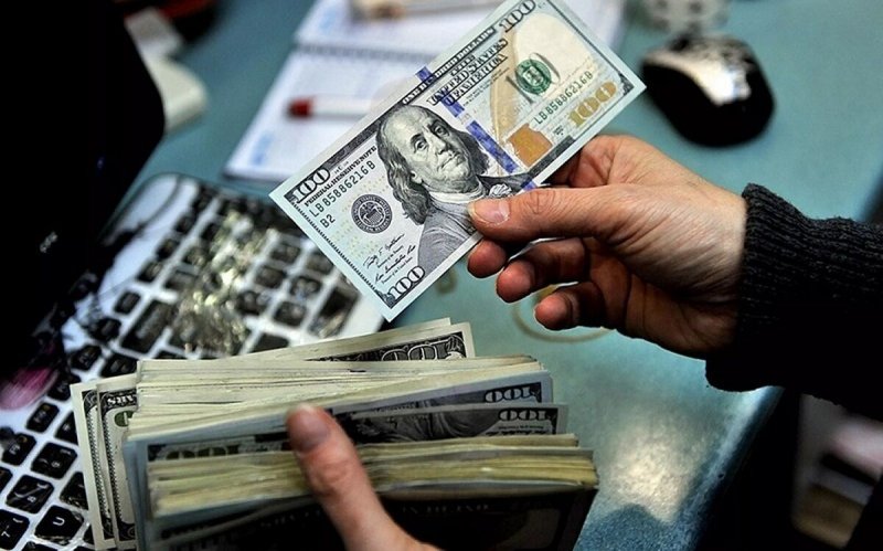خوش حساب‌های ارزی از بانک‌ها خط اعتباری می‌گیرند