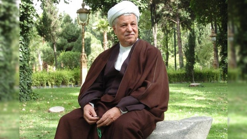 عکس خاص از آیت الله هاشمی در کنار رهبری+ تصاویر