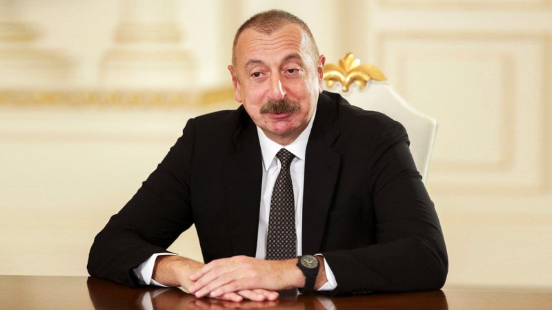 واکنش تند علیاف به اظهارات امام جمعه اردبیل