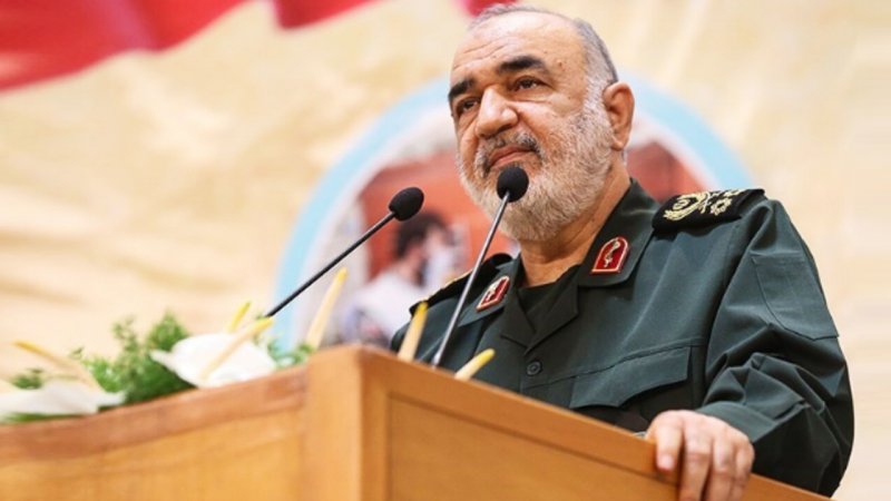 فرمانده کل سپاه به اسرائیل و آمریکا: منتظر و آماده هستیم، فرماندهانمان منتظر فرمان هستند
