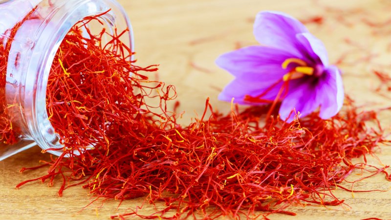 قیمت زعفران سر به فلک کشید+ جدول