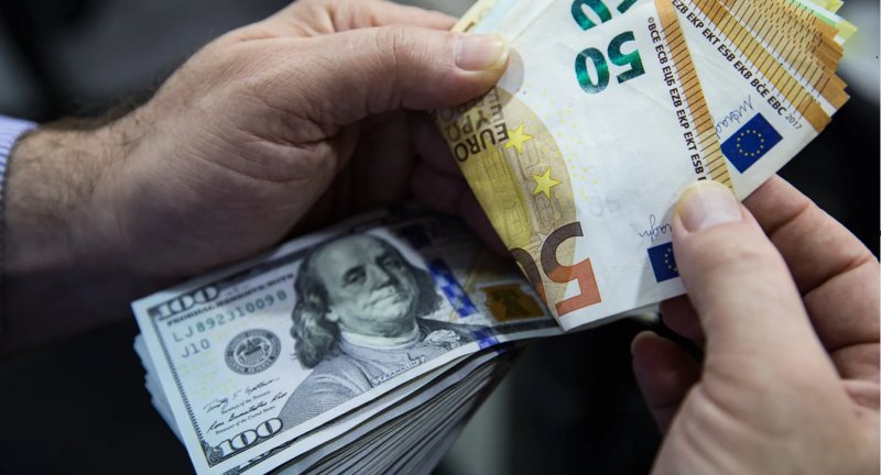  نرخ ارز در بازارهای مختلف 9 اسفند ماه/ تداوم گرانی قیمت دلار و یورو