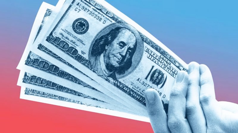 قیمت واقعی دلار بین این دو عدد است/ سیف:این 3 عامل مهار تورم را با مشکل روبه‌رو می‌کند