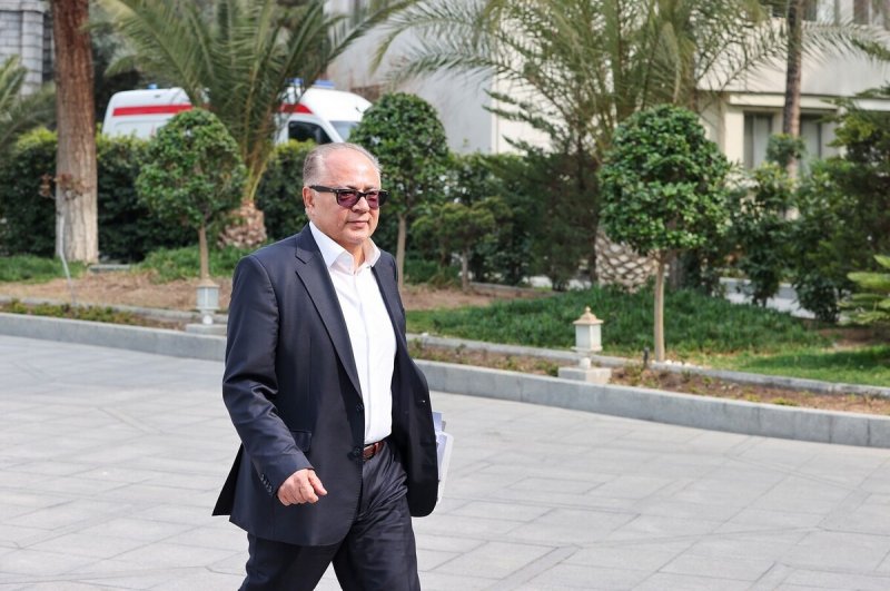 برکناری دبیری از سمت معاونت پارلمانی رئیس جمهور